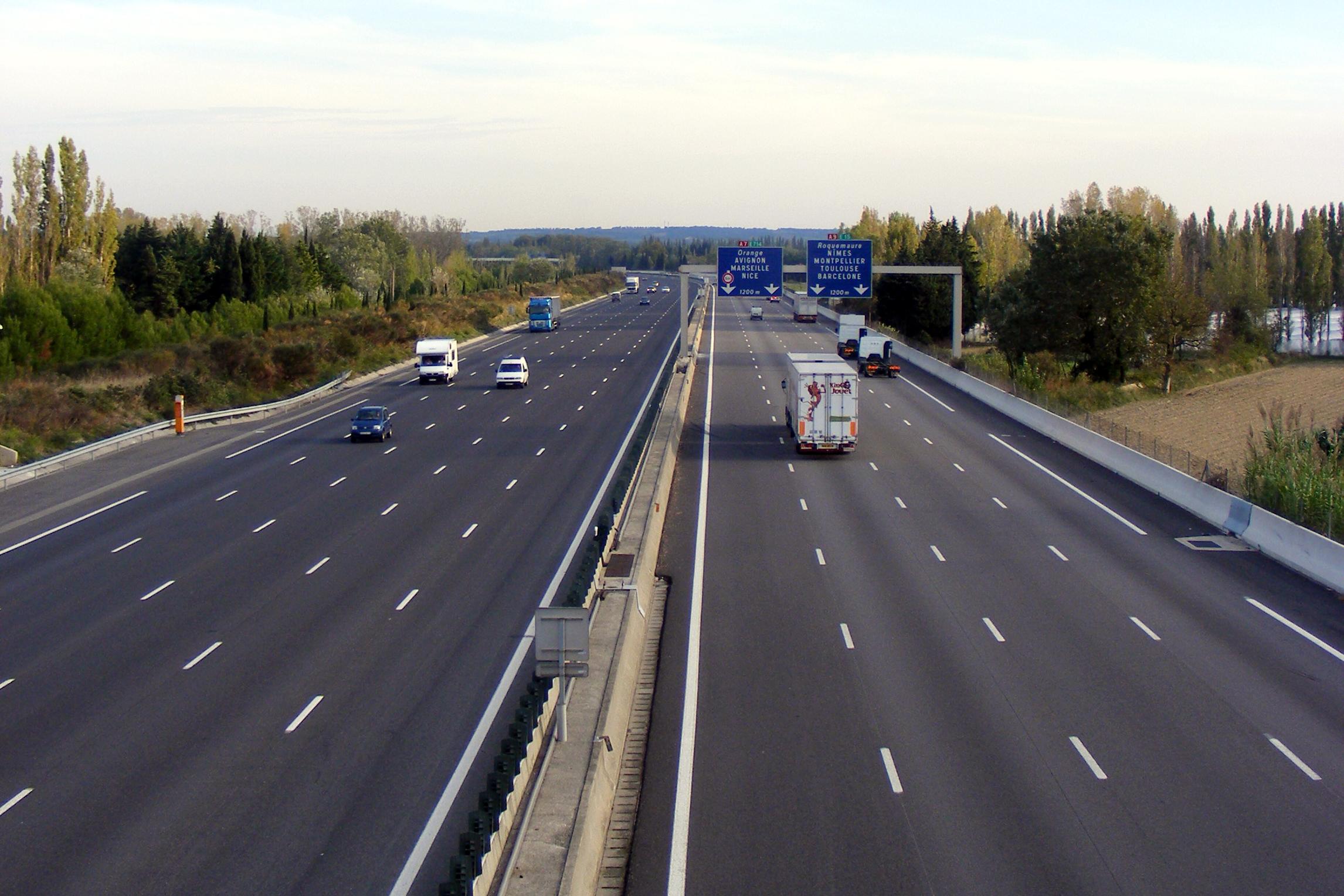 Réouverture de l'autoroute A7, après des heures de fermeture au sud de