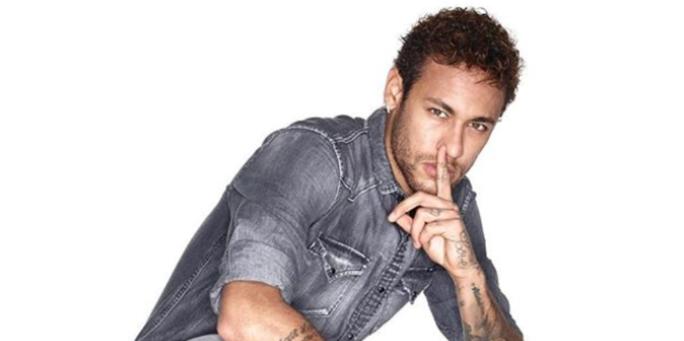 Photos Hot Neymar Pose Totalement Nu Sur Instagram Radio Scoop 