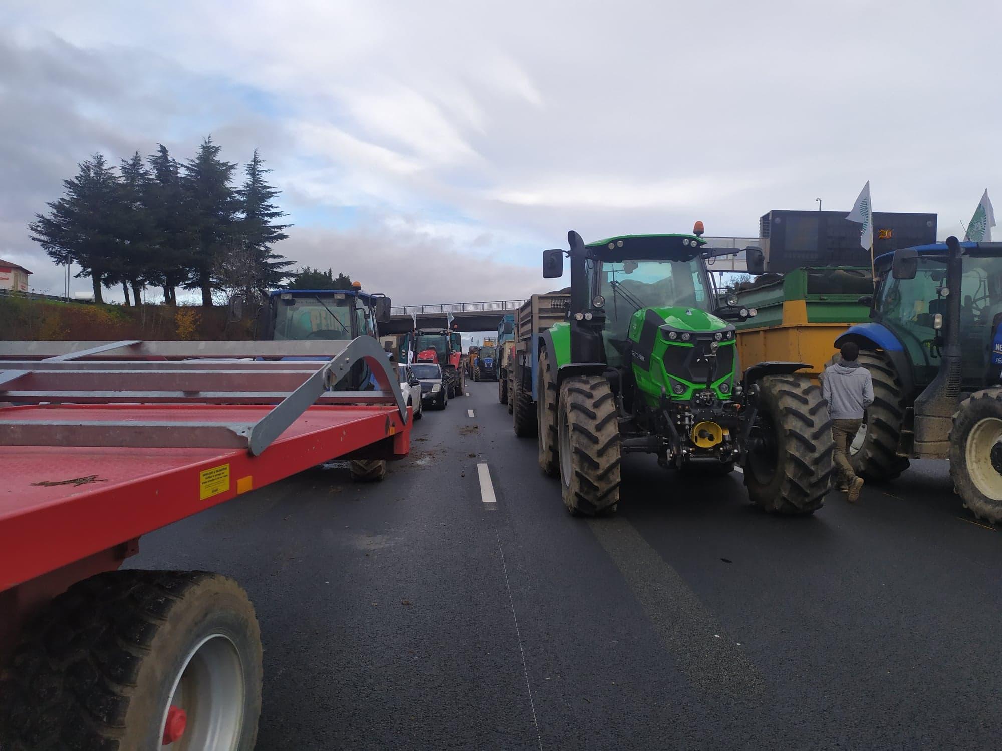 Colère Des Agriculteurs : Le Point Sur Les Blocages En Auvergne-Rhône ...