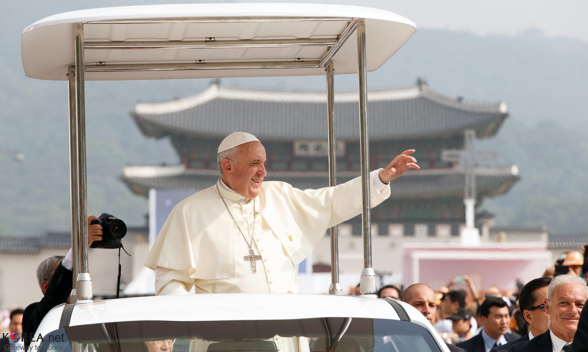 Venue Du Pape Fran Ois Un Vin De La R Gion Choisi Pour La Messe