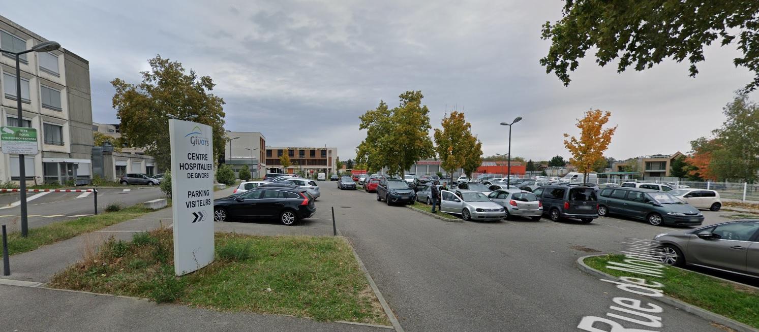 The gang fight continues at the hospital near Lyon